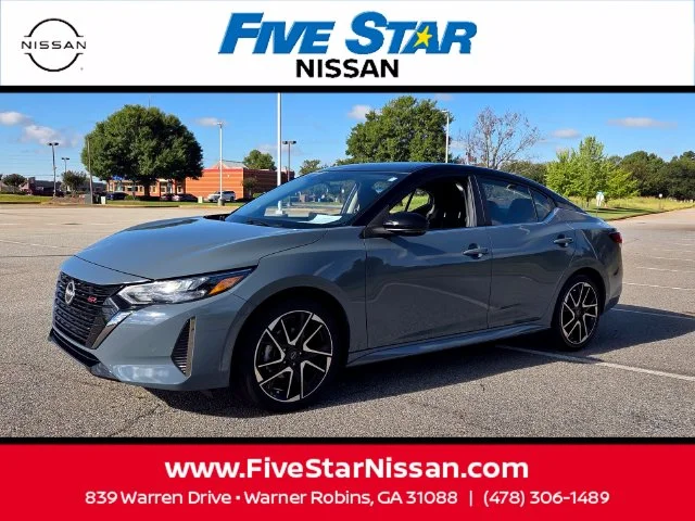 Used 2024 Gray Nissan SR image 3