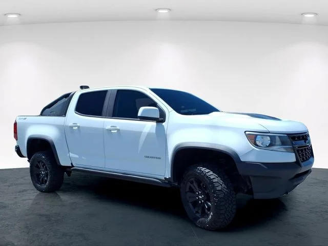 Used 2018 White Chevrolet ZR2 image 4