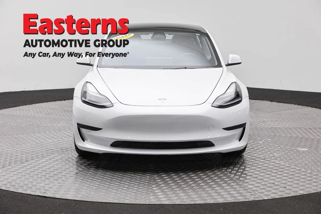Used 2023 White Tesla Base image 2