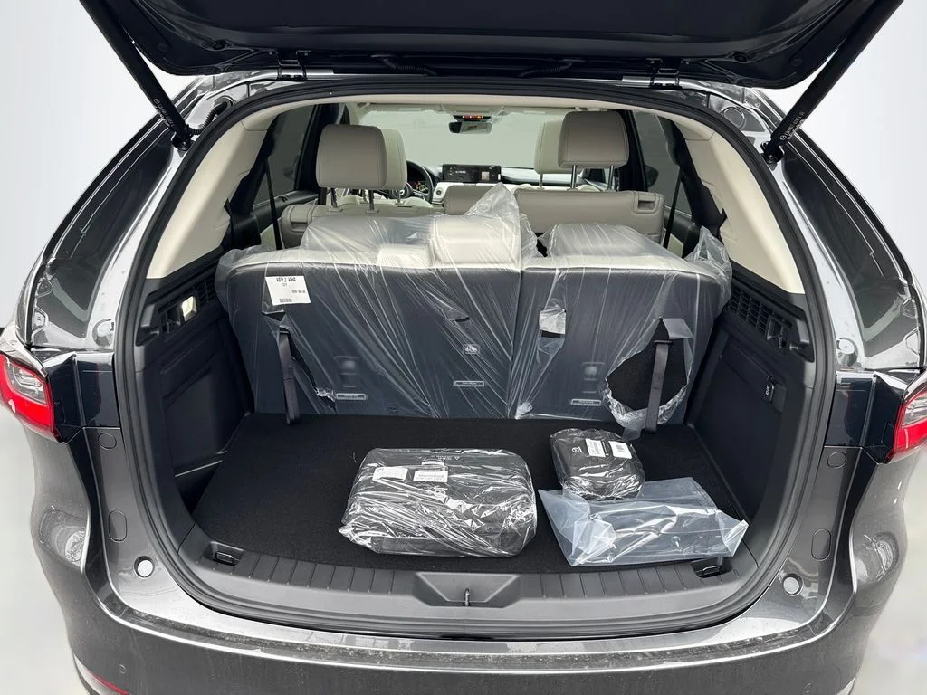 New 2026 Machine Gray Mazda 3.3 Turbo S Premium image 31