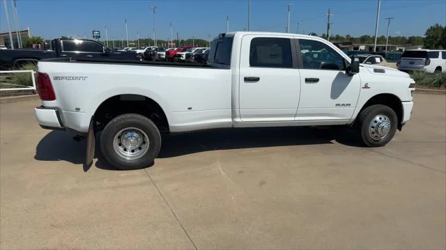 New 2026 Bright White Clear-Coat Exterior Paint RAM Big Horn image 8