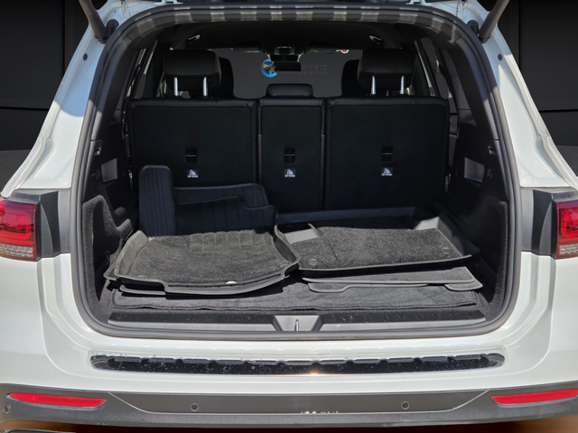Used 2022  Mercedes-Benz GLB 250 image 7