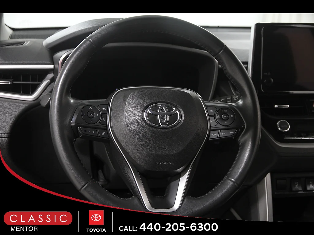 Certified Used 2025 Soul Red Crystal Toyota XLE image 7