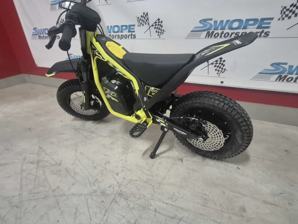New 2026 RACING YELLOW Triumph  image 7