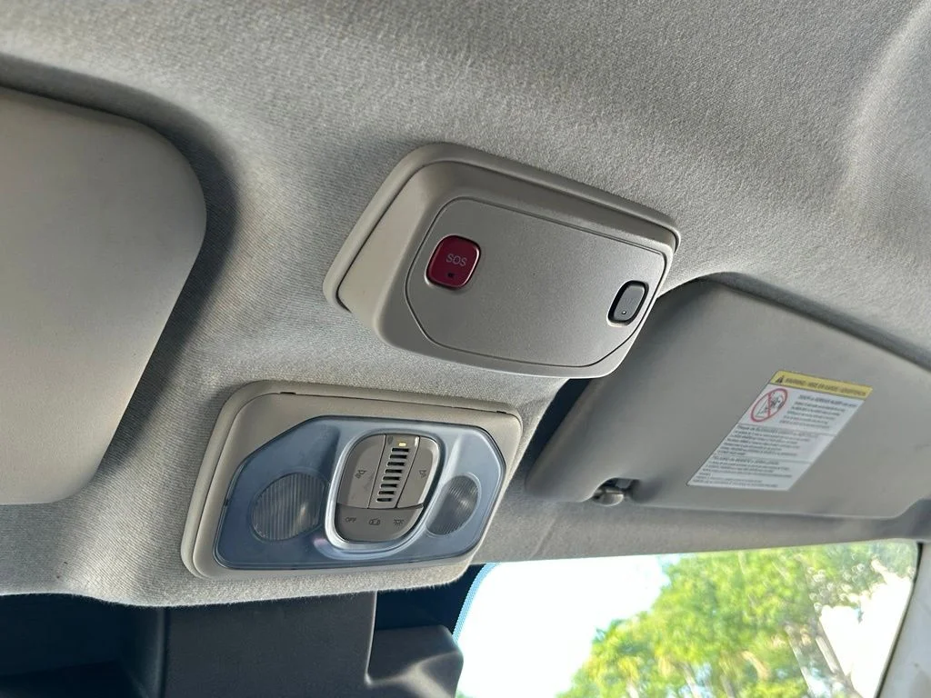 Used 2023 White Ram High Roof image 23