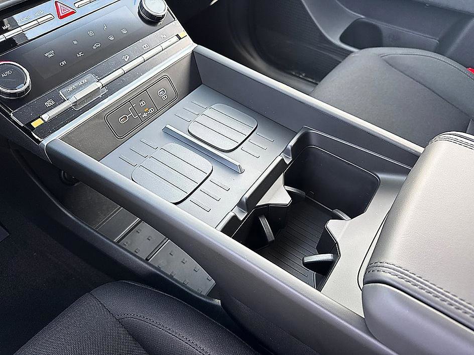 New 2026 Serenity White Hyundai SE image 12