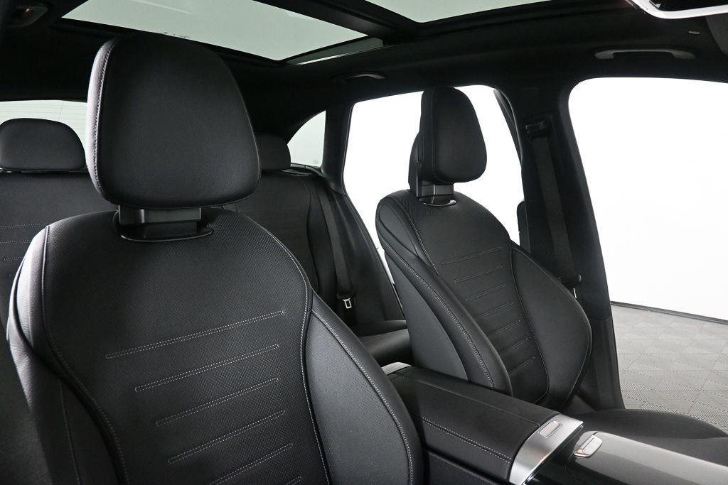 New 2026 Obsidian Black Metallic Mercedes-Benz GLC 300 image 22