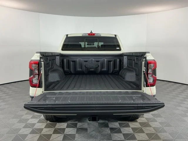 New 2025 Desert Sand Ford XLT image 7