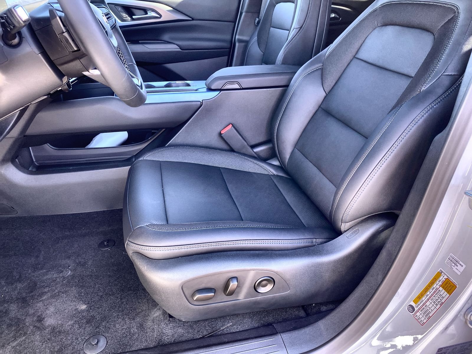 2026 Chevrolet Equinox EV 2LT - Photo 75
