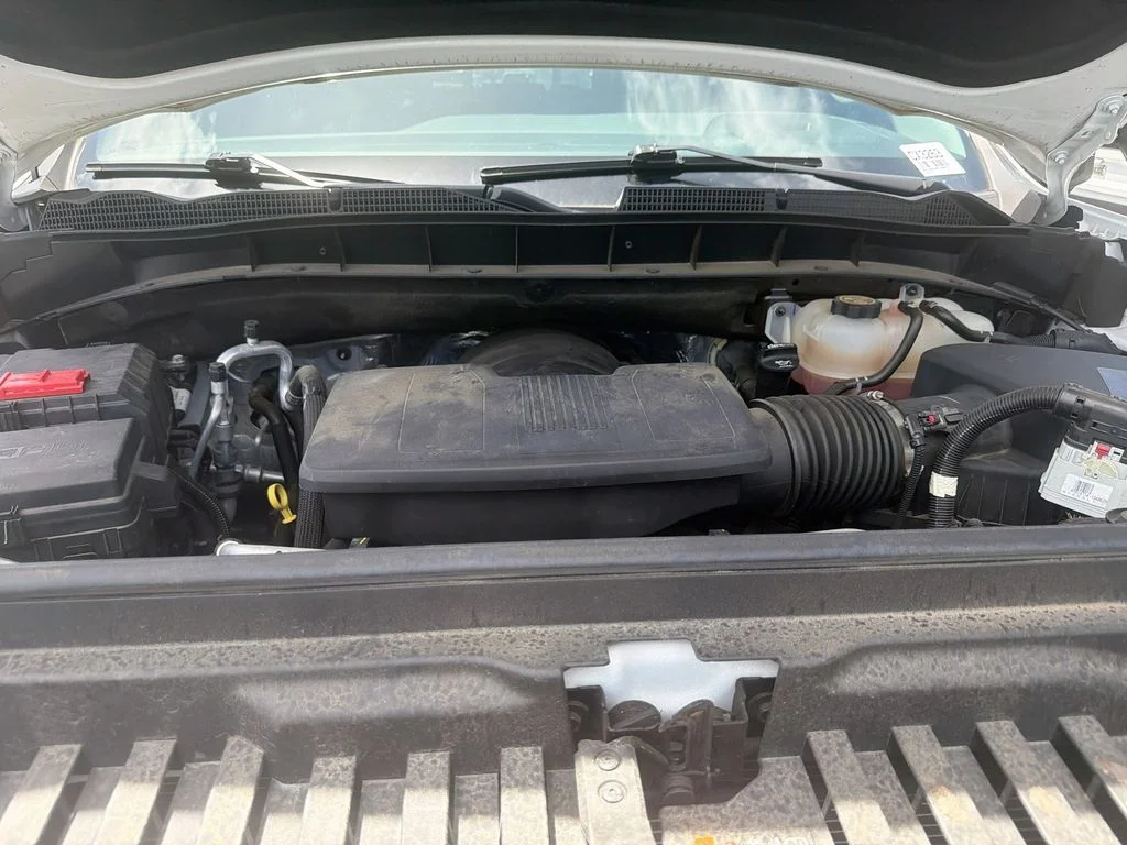 Used 2023 White GMC Denali image 34