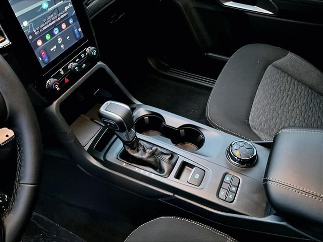 New 2025 White Ford XLT image 9