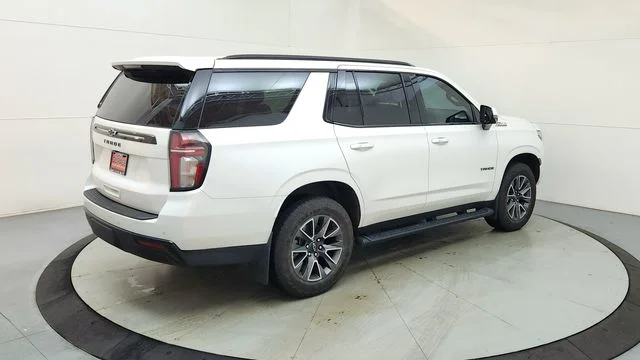 Used 2023 Beige Chevrolet Z71 image 10