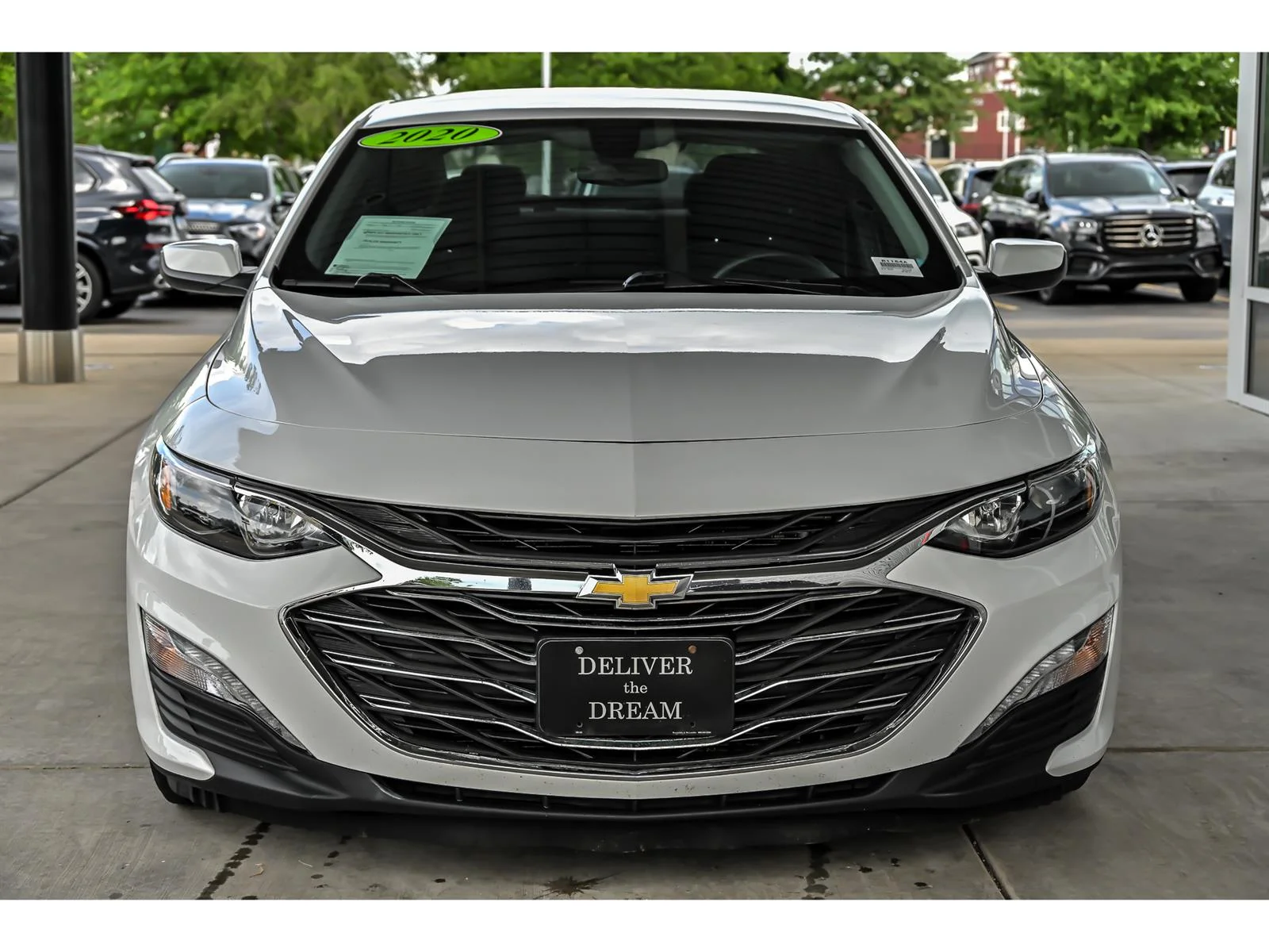 Used 2020 White Chevrolet LT image 4