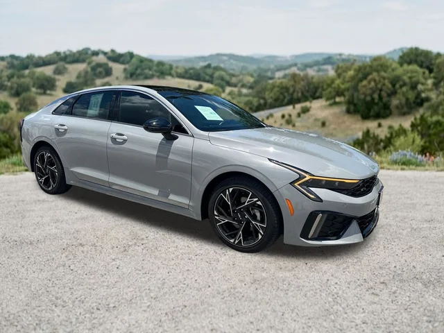 2025 Kia K5 GT-Line