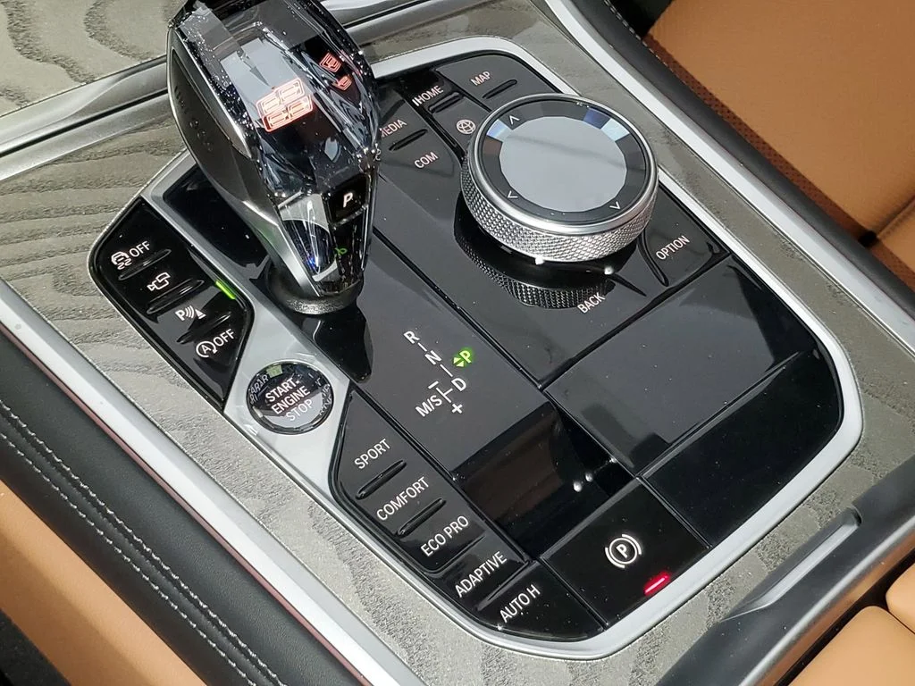 New 2026 Skyscraper Grey Metallic BMW 840i xDrive Gran Coupe image 25