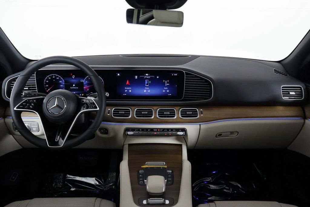 New 2026 Polar White Mercedes-Benz GLE 580 image 4
