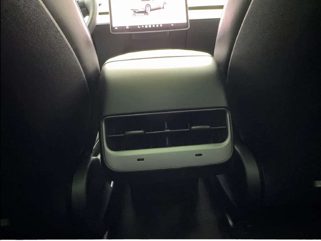 Used 2022 Black Tesla Base image 35