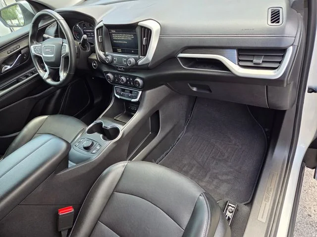 2022 GMC Terrain SLT - Photo 17