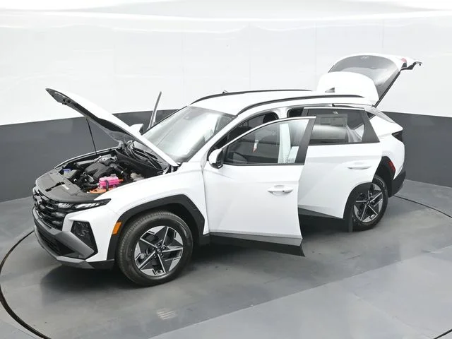 New 2026 White Hyundai SEL image 28