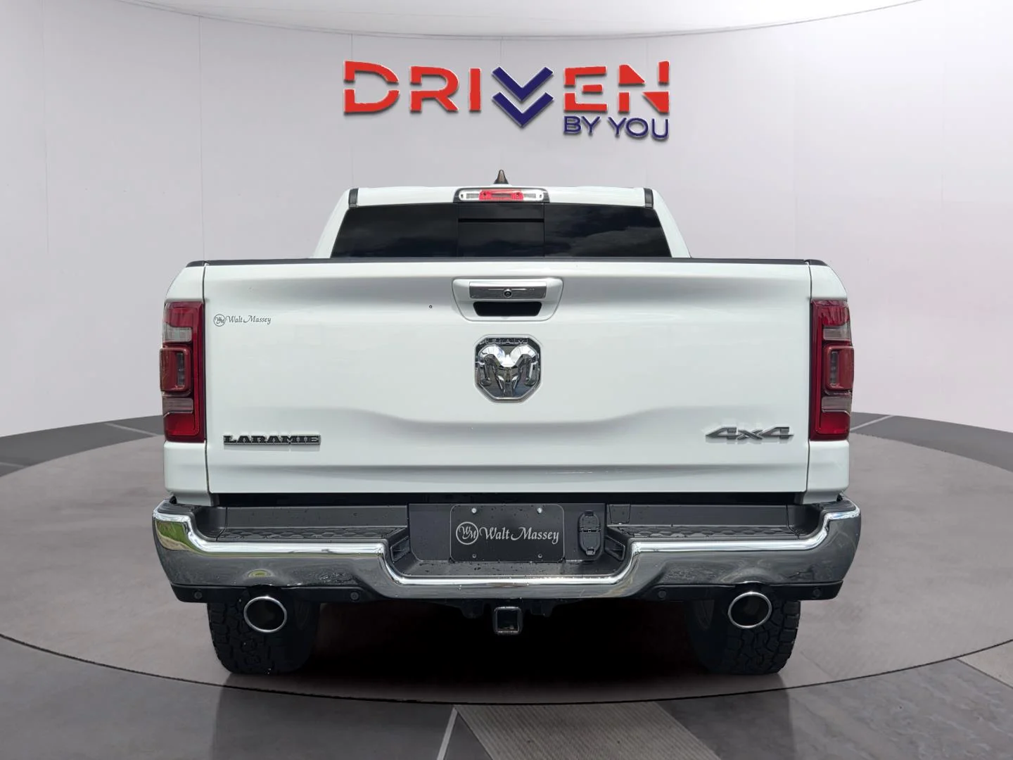 Used 2022 Bright White Clearcoat Ram Laramie image 4