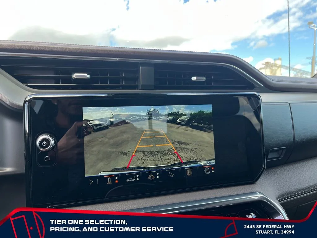 New 2026 Glacier White Tricoat GMC Denali image 31