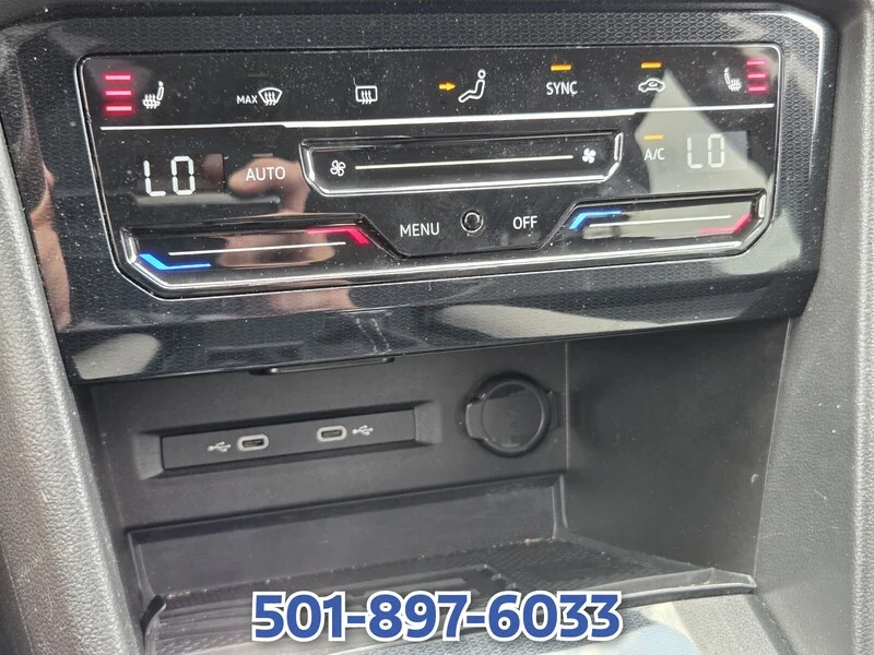 Used 2025 BLACK Volkswagen SE FWD image 19