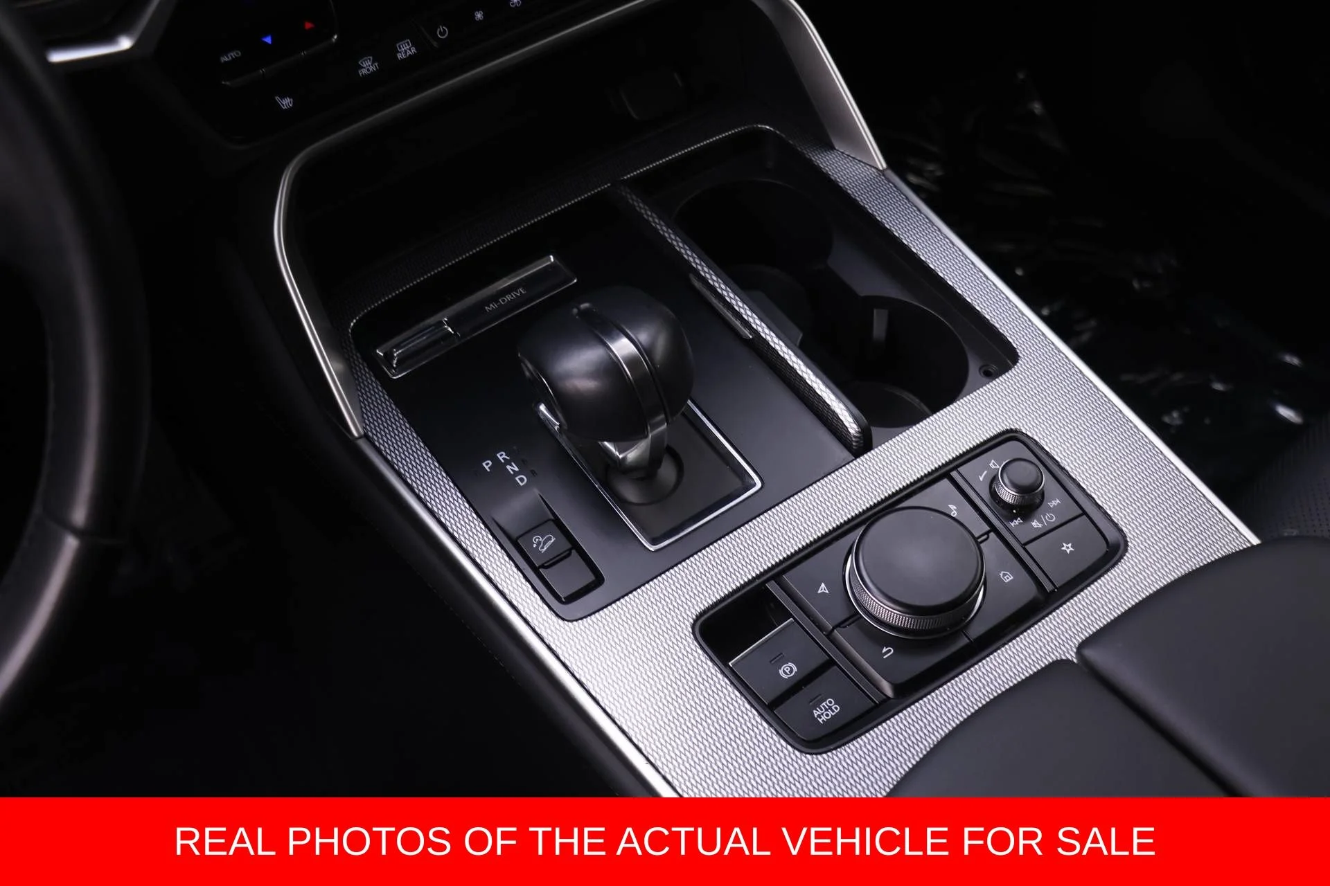 2025 Mazda CX-90 Preferred Package - Photo 12