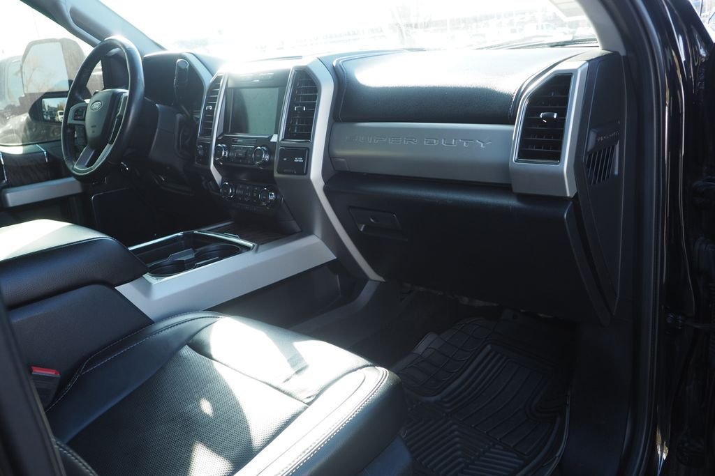 Used 2019 Black Ford Lariat image 23