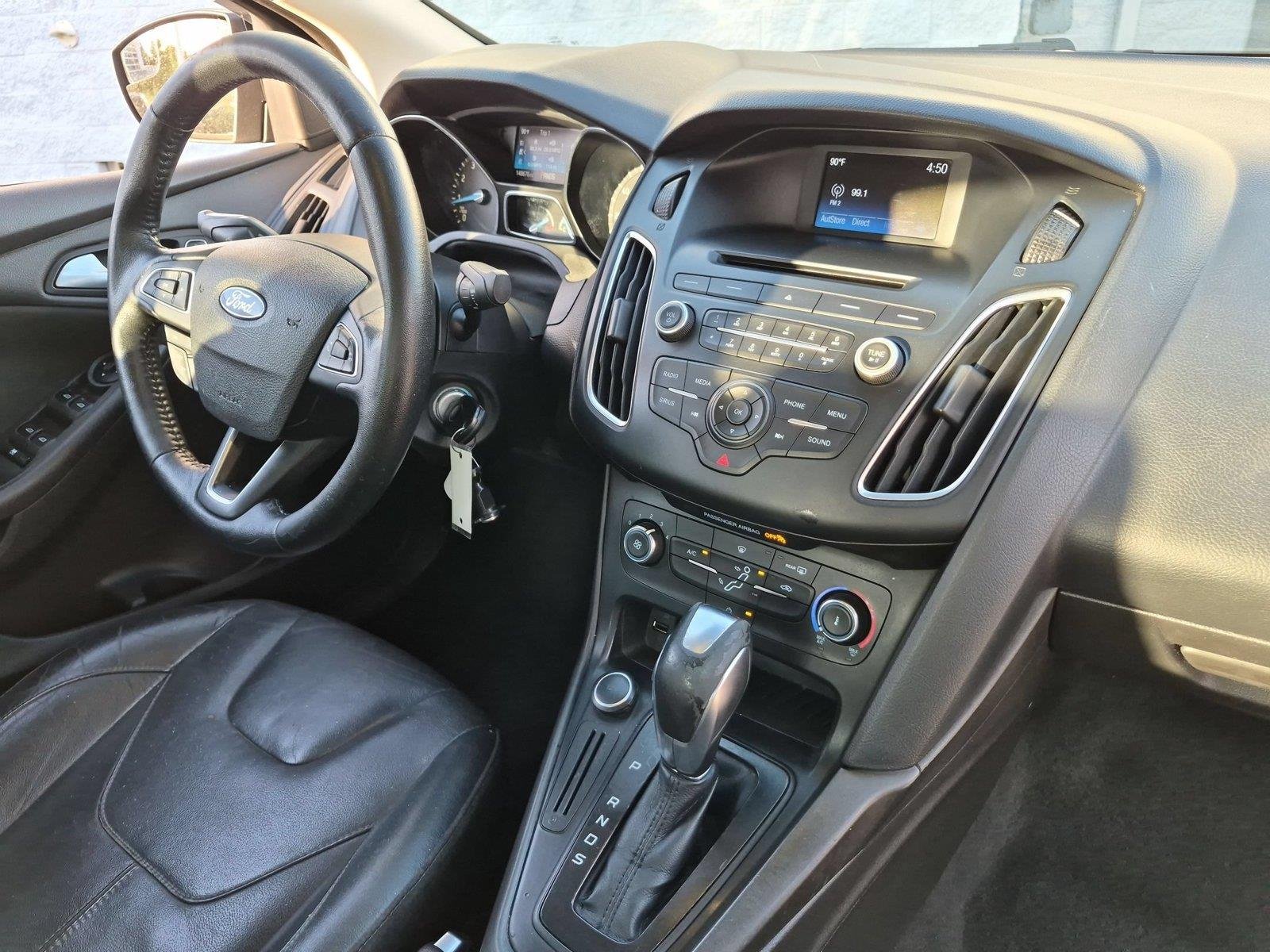 Used 2016 Shadow Black Ford SE image 35