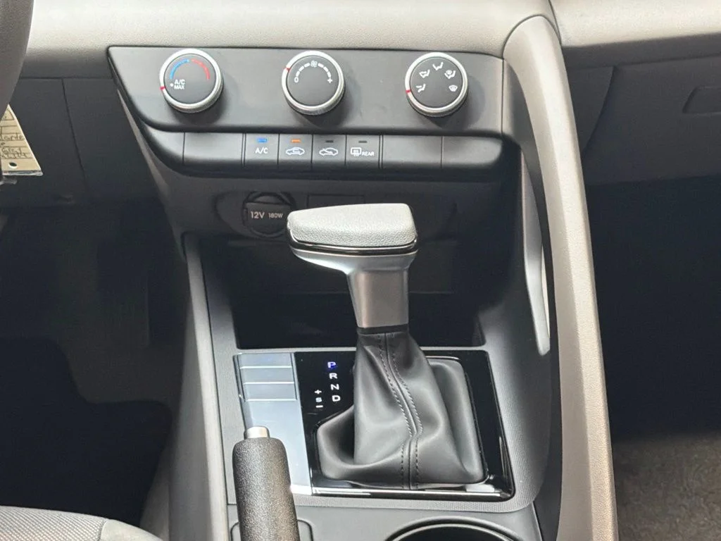New 2026 Amazon Gray Hyundai SE image 17