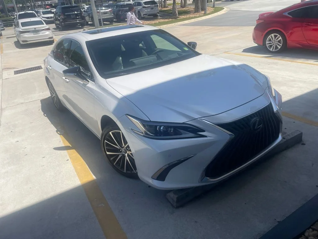 Used 2024 Eminent White Pearl Lexus 300h image 1