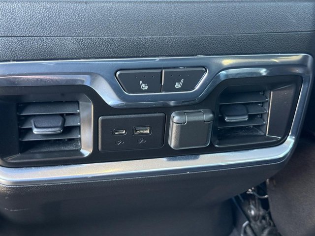Used 2021 WHITE FROST TRICOAT GMC Denali image 12