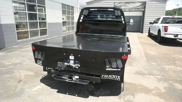 New 2026 Oxford White Ford F-350® XL image 7
