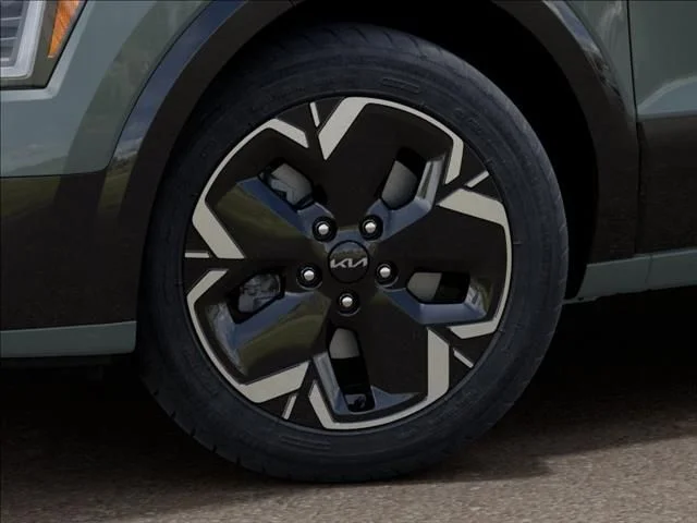New 2026 Cityscape Green Kia WIND image 9