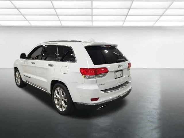 Used 2020 White Jeep Summit image 6