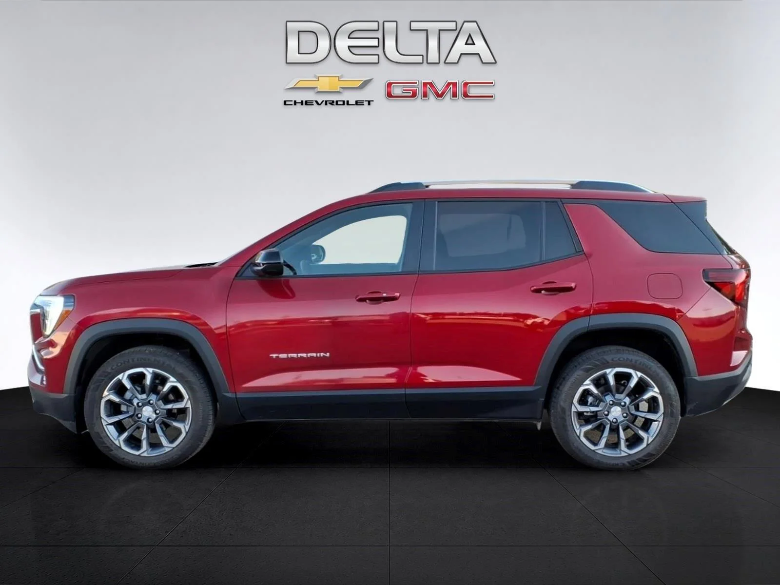 Used 2026 Volcanic Red Tintcoat GMC Elevation image 2