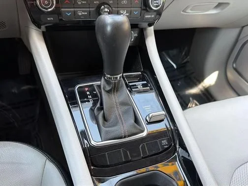 Used 2022 Blue Jeep Limited image 16
