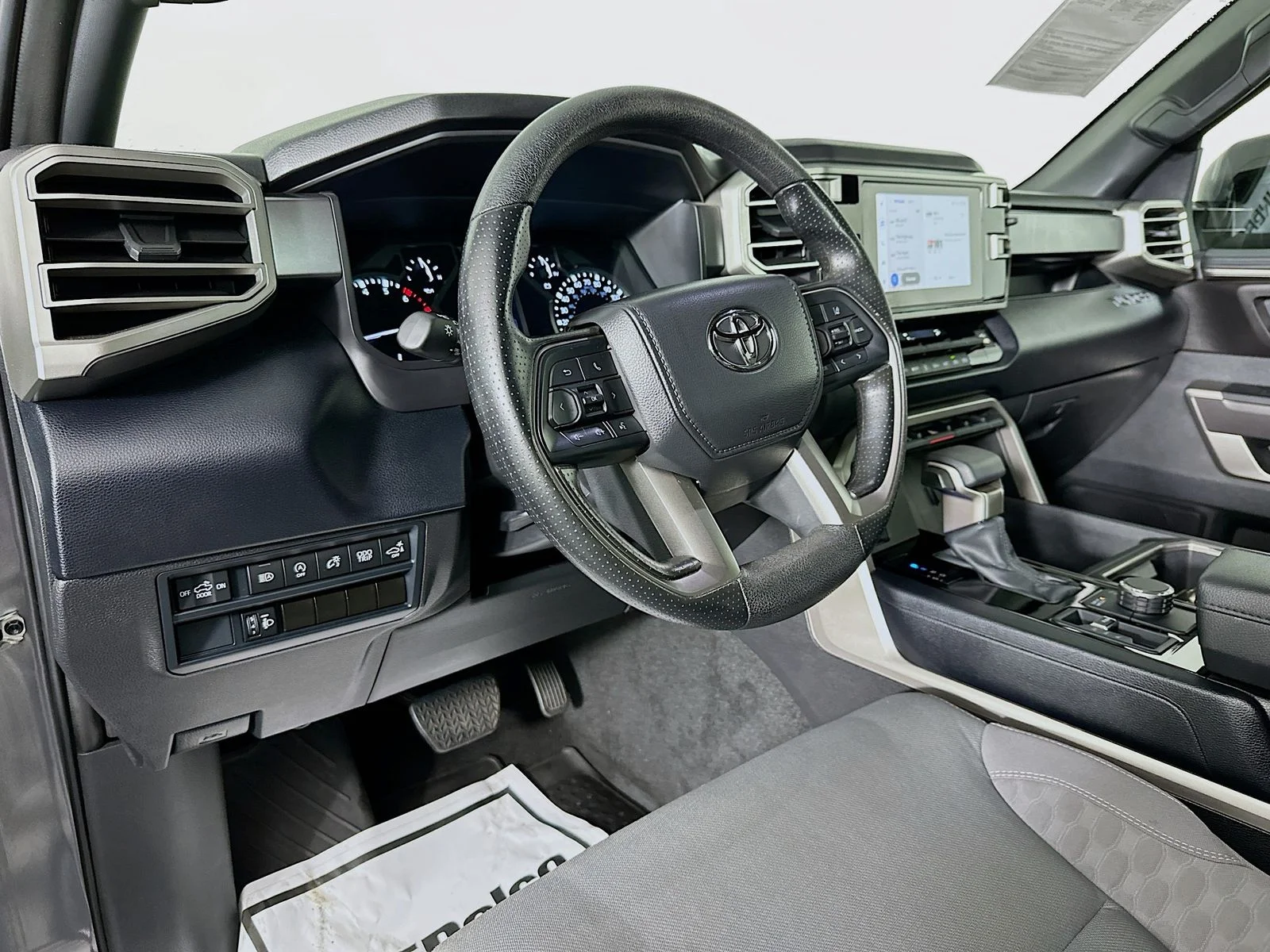 Used 2025 Magnetic Gray Metallic Toyota SR5 image 9