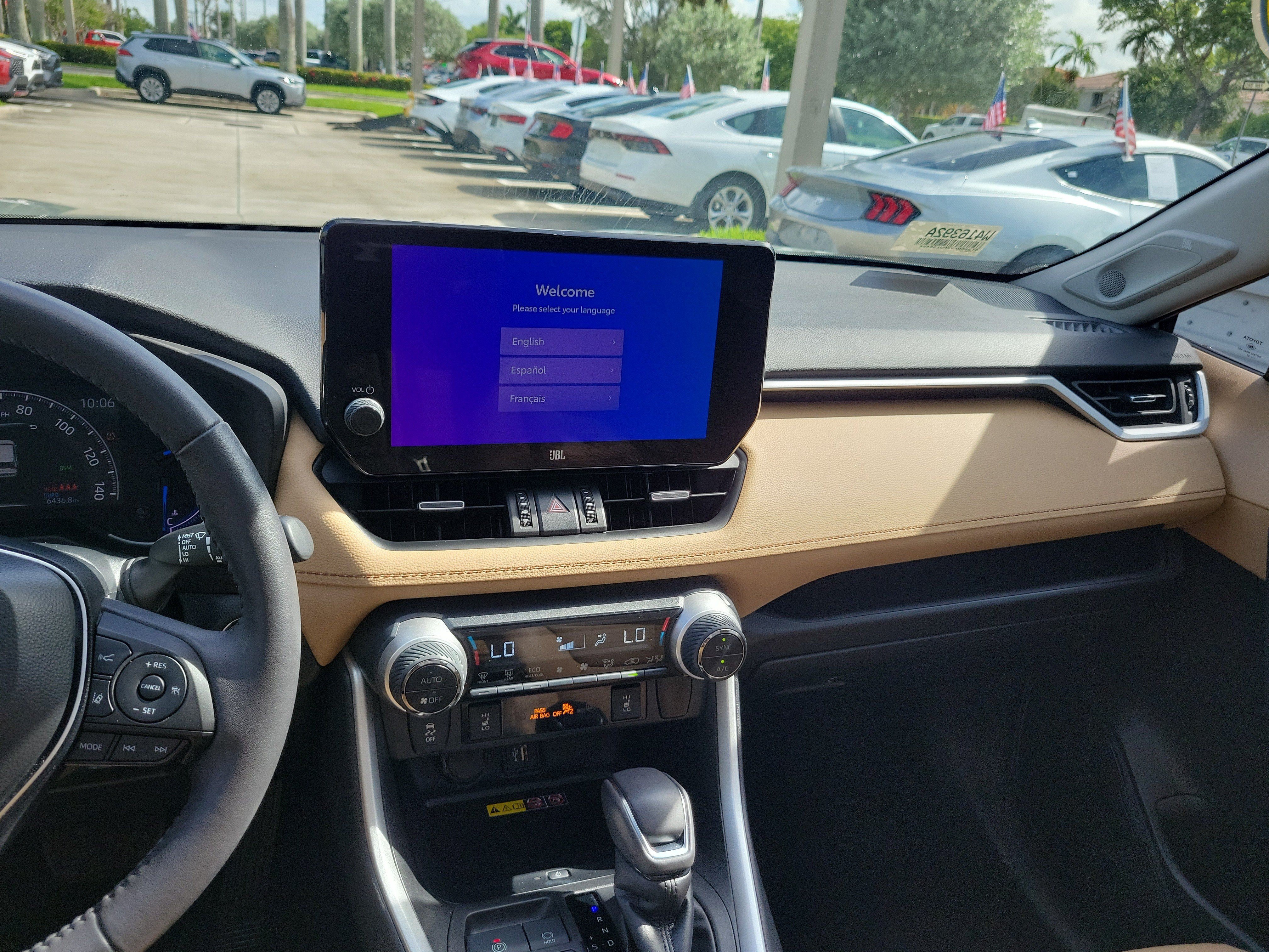 Used 2023 Lunar Toyota Hybrid XLE Premium image 19
