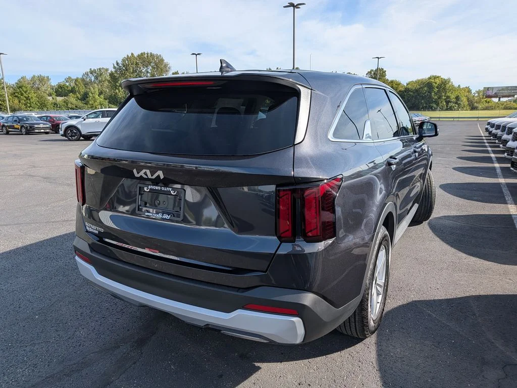 New 2026  Kia LX image 34