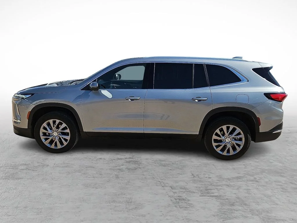 Used 2025 Gray Buick Preferred image 6