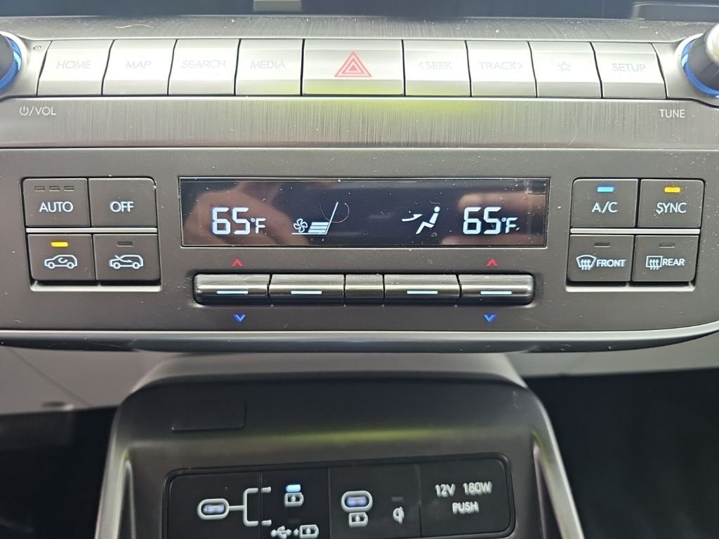 2024 Hyundai Kona SEL - Photo 19