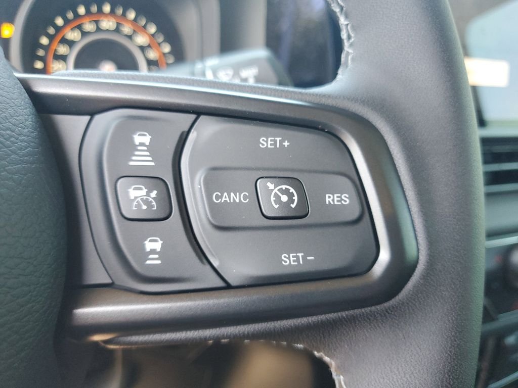 New 2026 Anvil Clear-Coat Exterior Paint Jeep Mojave image 13