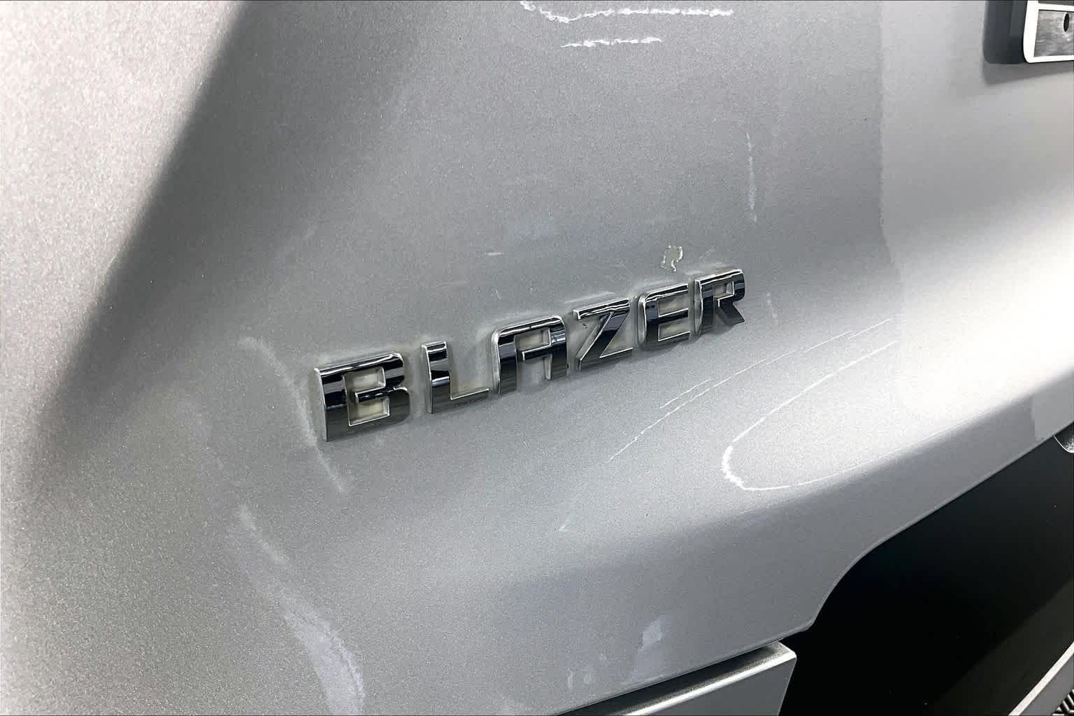 Used 2020 Silver Ice Metallic Chevrolet LT image 28