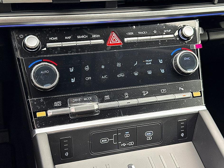 2026 Hyundai Santa Fe Limited - Photo 25