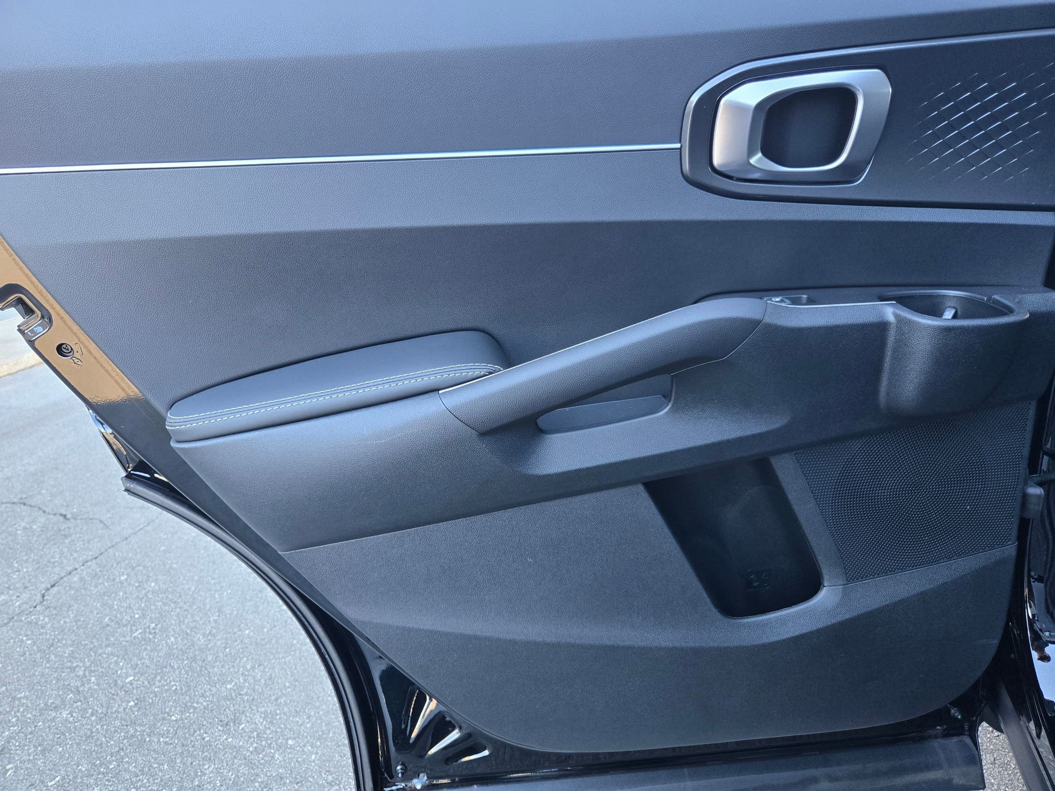 New 2026 Ebony Black Kia EX image 23