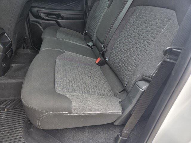 Used 2024 Oxford White Ford XL image 25
