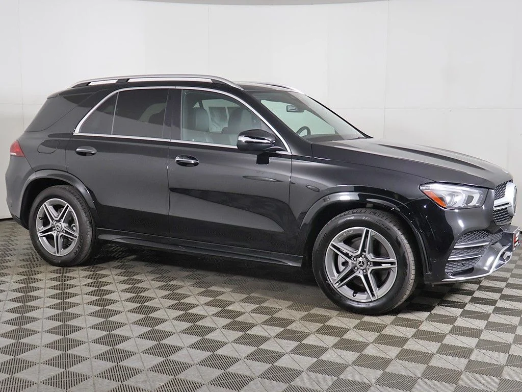 Used 2022 Black Mercedes-Benz GLE 450 image 16