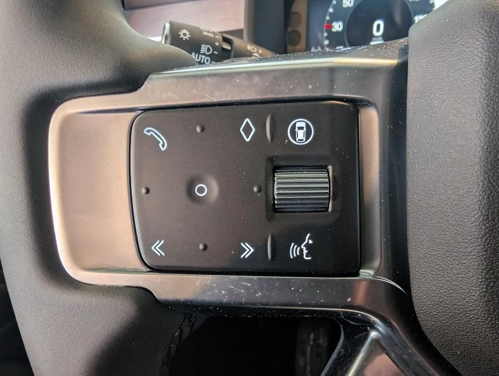 New 2026 Santorini Black Land Rover  image 17