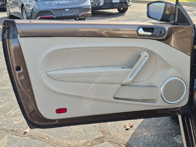 Used 2013 Brown Volkswagen 2.5L image 12